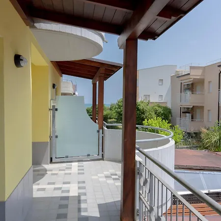 Zefiro Apartamento *